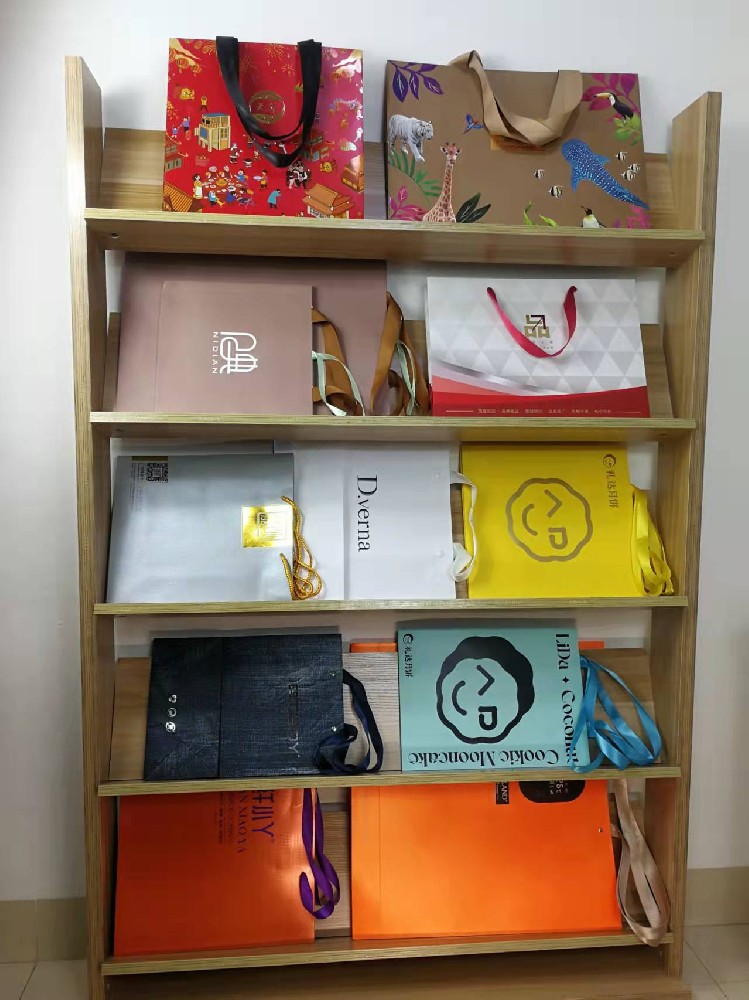 廣州紙袋印刷廠 專(zhuān)業(yè)提供各種紙袋印刷定制服務(wù)